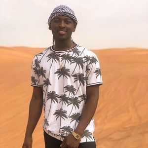 Meet your Posher, Emmanuel